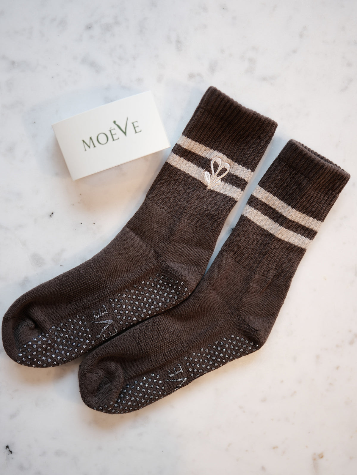 Pilates grip crew socks