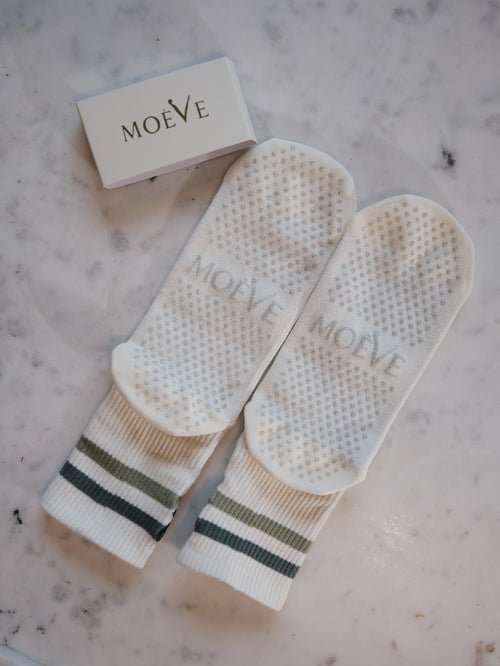 Matcha Latte pilates grip socks by MOÉVE image 2